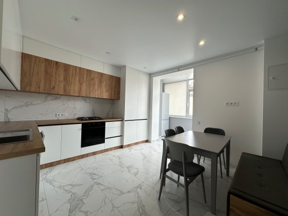 Оренда 2-ох кімнатної квартири по вул. Пасічній Львів