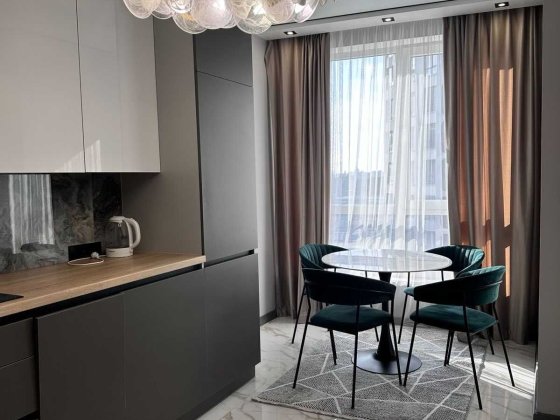 Оренда 2-х кім. кв. по вул.Кульпарківській  жк Парус Сіті Львів