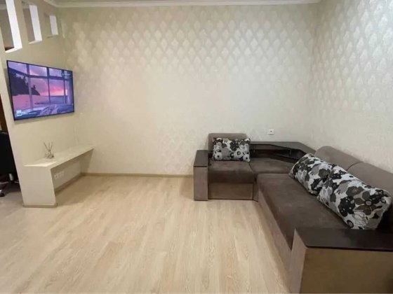 Сдаётся 1-комнатная квартира ул. Янтарная Дніпро