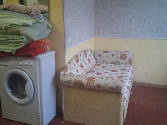 1 кв небольшая м.Спортивная