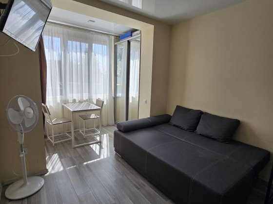 Сдам студию возле метро Академика Павлова Харьков