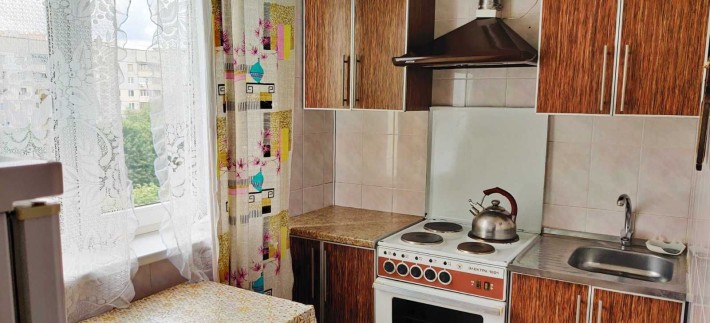 Сдам 1 квартиру Алексеевка, ул. Ахсарова - фото 1