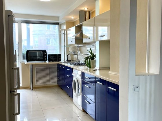 Аренда 2 комн.квартира, район метро Научна, Держпром, Сумской рынок Харьков