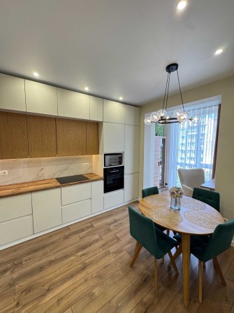 Оренда 1-кім+кухня-студія квартира 50м новобудова біля парку Погулянка - фото 1