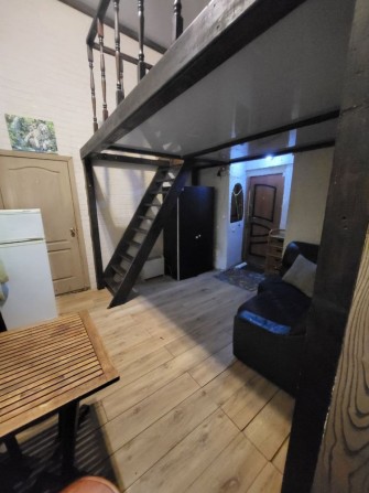 Сдам 1 комнатную квартиру в самом Центре - фото 1