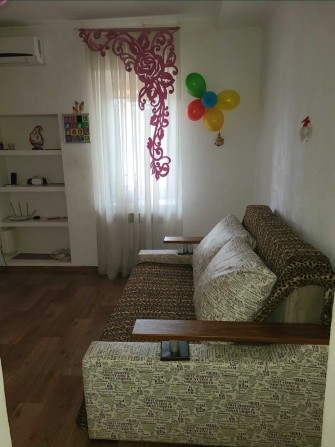 Сдам 2х комнатную квартиру район ЖД вокзала - фото 1