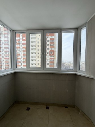 Сдам 2 ком квартиру в ЖК Янтарный - фото 1