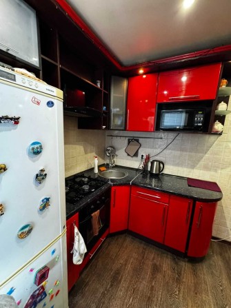 2 к. кв. 5/5 капитальный ремонт, Петра Григоренко 7 - фото 1