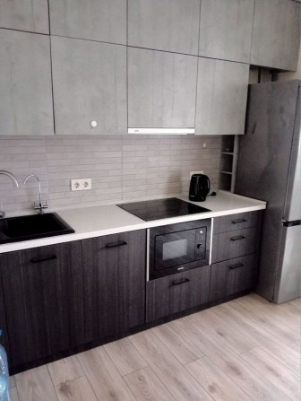 Сдам 1к квартиру на Алексеевке, ул. Домостроительная, 13 - фото 1