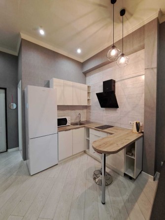 Затишна 1-кімнатна квартира в самому серці Одеси! - фото 1