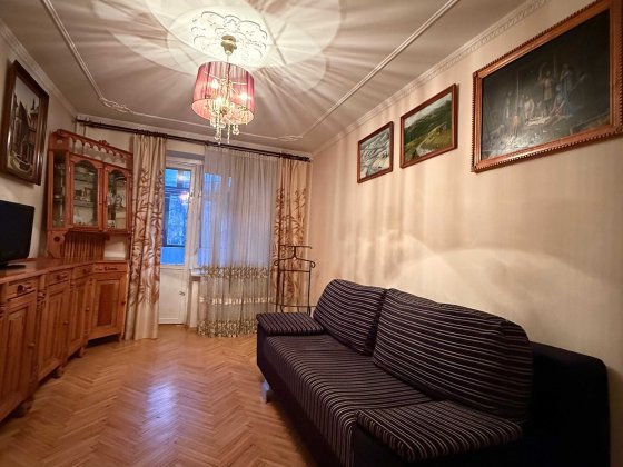 Оренда 1 кімнатної квартири по вул. Патона 13 Львів