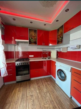 Оренда квартири  3 кім , вул Ярошинськоі - фото 1