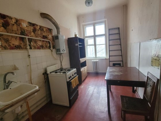 Сдаю 2х комн,сухой фонтан, 2/4,сталинка без мебели,все что на фото Николаев