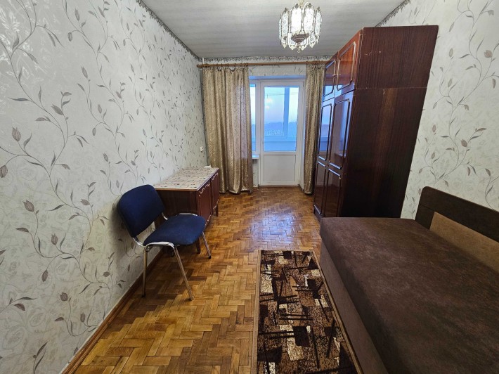 Здам 3 кім. квартиру на ж/м Червоний Камінь. Газ. Світло-ДБЖ. - фото 1