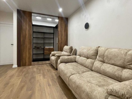 Довготривала оренда 2к квартири на Агрономічному Агрономичное