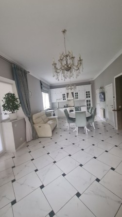 Сдам власний будинок у Совіньйоні з 1 лютого - фото 1