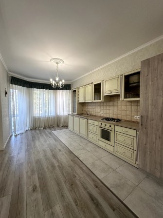 сдам  дом с ремонтом и мебелью  в элитном комплексе Сосновый Берег - фото 1