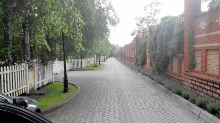 коттедж, направление Котовского/Лески, закрытая охраняемая территория - фото 1