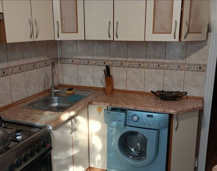 Сдам в долгосрочную аренду 2к квартиру в Лесках - фото 1