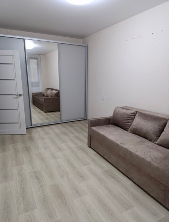 Сдам 2х комн квартиру м. Холодная гора - фото 1