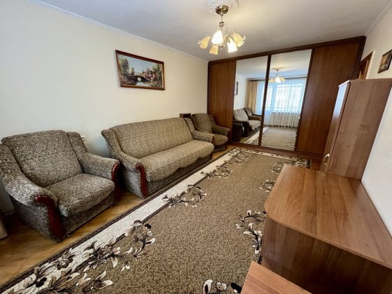 Гарна зручна квартира з ремонтом, вулиця Мазепи Львов