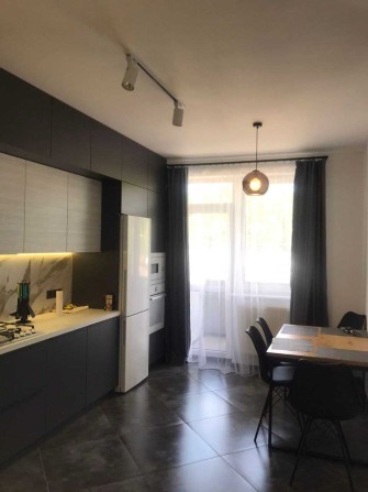 Оренда 3-х кім.квартира вул.Стрийська , Новобудова -700 дол. - фото 1