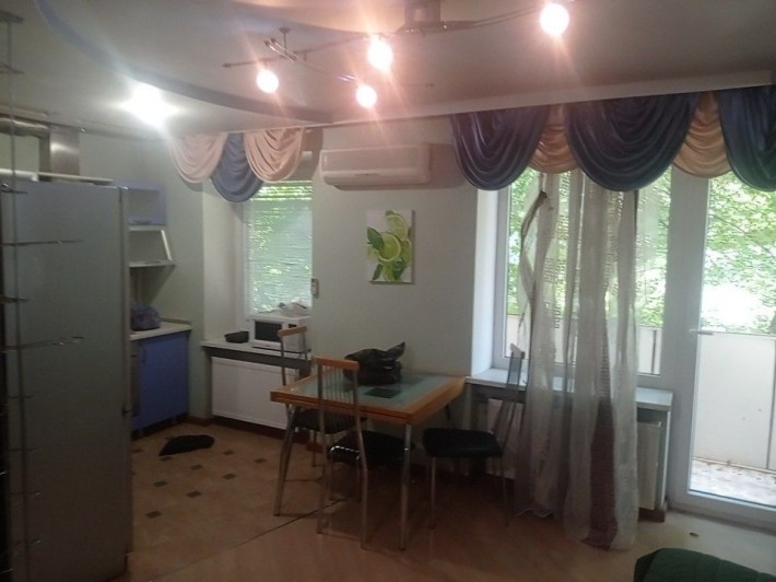 Сдам 3-х комнатную - фото 1