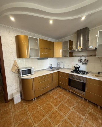 Сдам новострой Чикаленко/9 ст люсд 8000 - фото 1