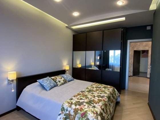 Сдам двухкомнатную квартиру в ЖК Бочки Одесса