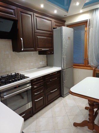 Сдам 2х комн квартиру м. Дворец Спорта Новые дома - фото 1