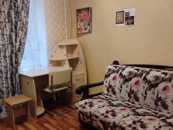 Сдам 2-ком. квартиру пр-кт Победы, 74 Г (тёплая, 4 эт., рядом метро) Харьков