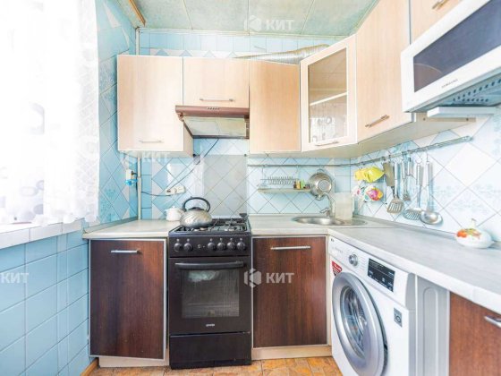 2к.64м2 Центр, Наукова (м. Научная, ул. Ляпунова 11) 131294 Харьков