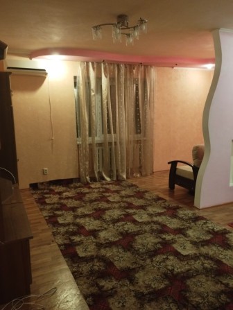 Сдам 2 из кв.возле метро Индустриальная - фото 1