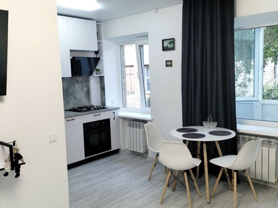 Сдам 1 квартиру - студию центр Харьков р-н ТЦ Никольский Харків