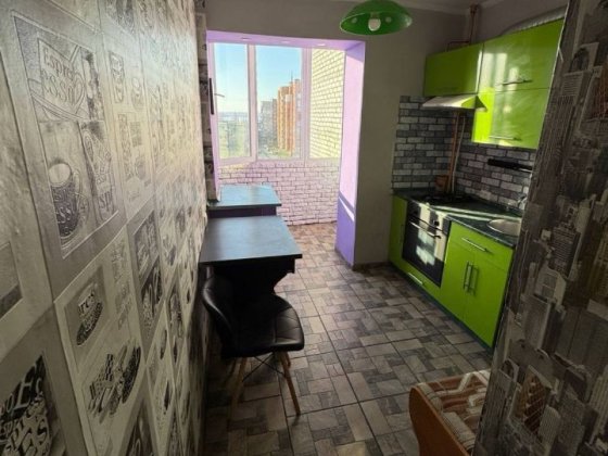 Сдается 1к.квартира.Соляные( Магеллан) Можно с животными. Николаев