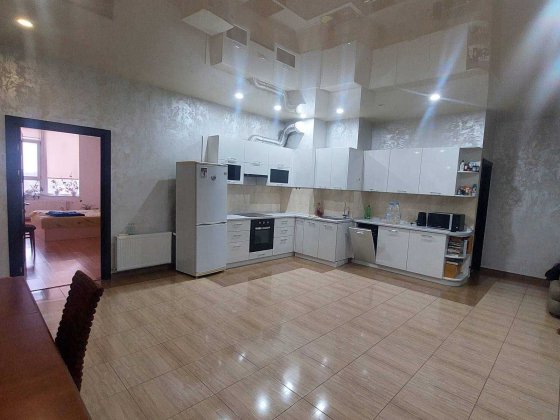 ОРЕНДА. Довгостроково Море  2 спальні + кухня студія Одеса