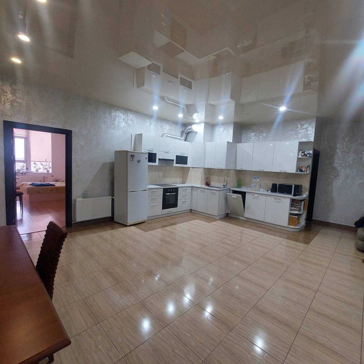 ОРЕНДА. Довгостроково Море  2 спальні + кухня студія - фото 1