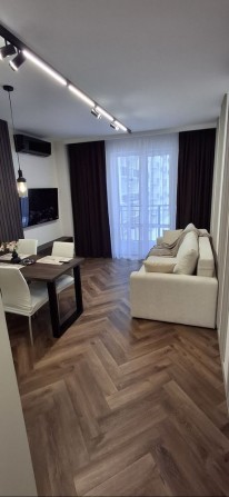 Оренда Дизайнерської квартири ЖК QUOROOM AVENUE ТРЦ Вікторія Гарденс - фото 1