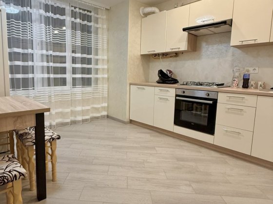 Здається в оренду двокімнатна квартира вул. Величковського Львів