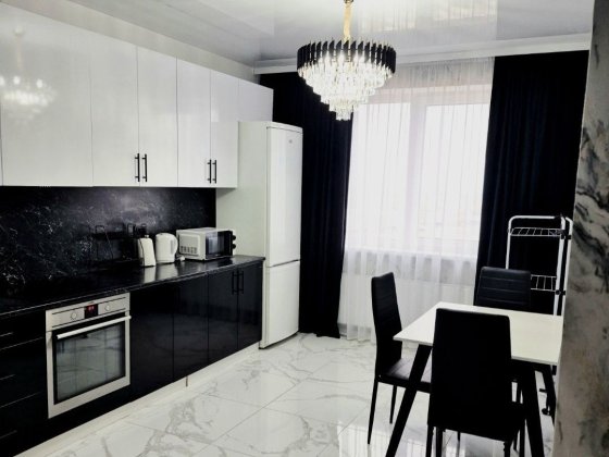 Сахарова, уютная квартира в новом доме. Охрана Одеса