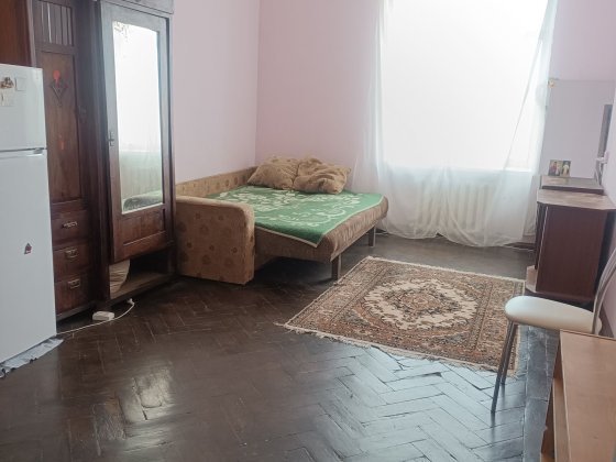 Сдам  гостиночку рядом метро Центральный рынок Харьков