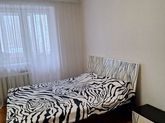 Сдам 2 комнатную квартиру в кирпичном доме С.Палия/Меркурий Одесса