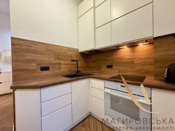 Довгострокова оренда квартири в центрі Львова по вул.Левицького Львов