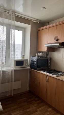 Сдам 2 ком кв-ру м.23 Августа,за кинотеатром Довженко,Старицкого, - фото 1