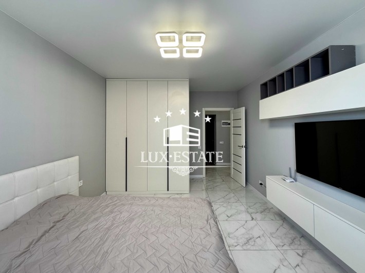 Аренда 1-комнатной квартиры в ЖК "Гидропарк" - фото 1