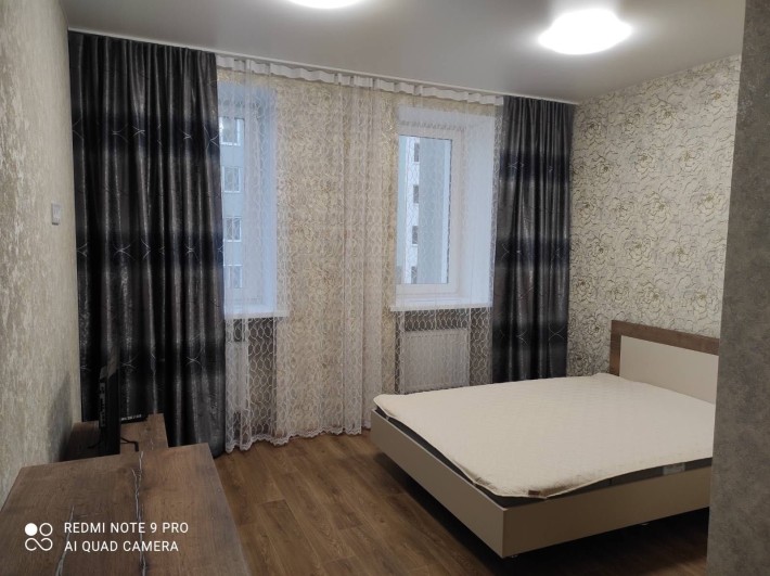 Сдам 1комн квартиру м. Гагарина в новострое - фото 1