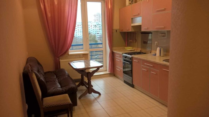 Здам 1к.кв. на Олексіївці, новобудова, м. Перемога, Пр. Перемоги 66д - фото 1