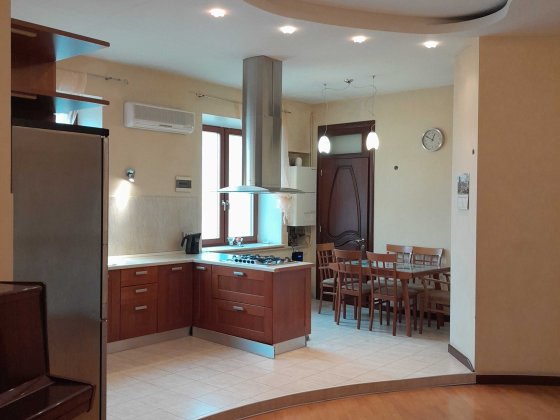 Сдам 3х комнатную квартиру ул. Пироговская 5/ Семинарская Одесса