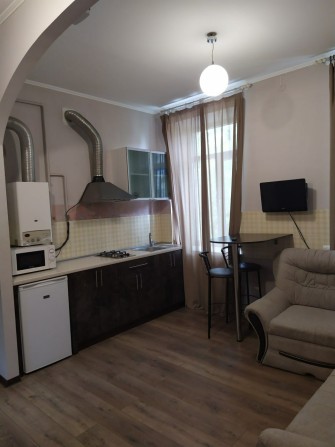 Сдам 1комнатную квартиру р/н Нового рынка - фото 1