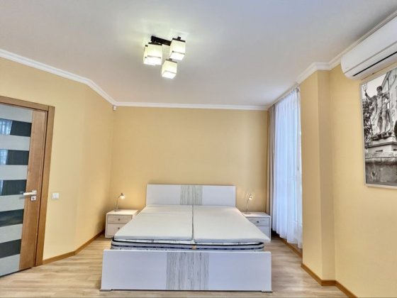 Оренда 2 кімнатної квартири вулиця Зарицьких (рн Франка) Львів